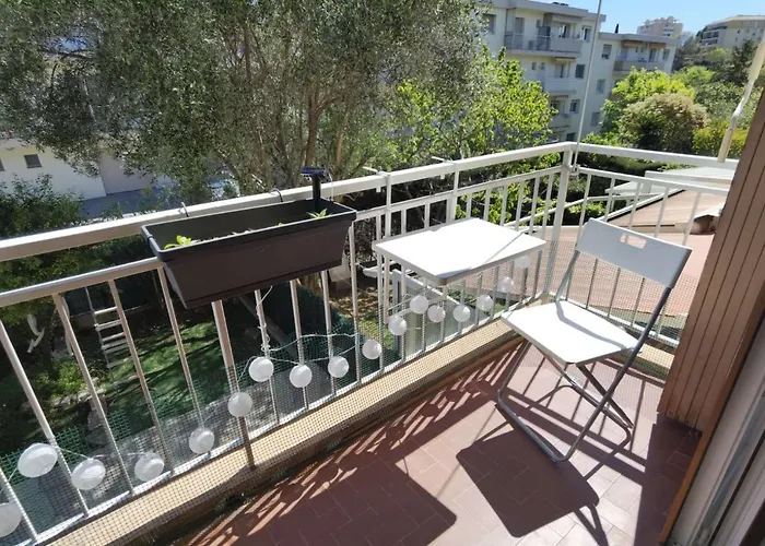 2p 50m2 With Ac & Free Parking & 2 Balconies אנטיב