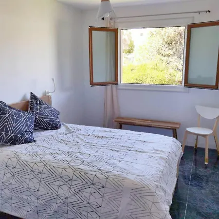 2p 50m2 With Ac & Free Parking & 2 Balconies Apartment
