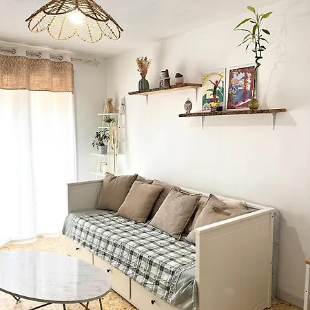 2p 50m2 With Ac & Free Parking & 2 Balconies * أنتيب