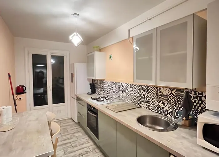 شقة 2p 50m2 With Ac & Free Parking & 2 Balconies